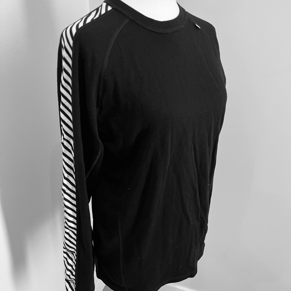 Helly Hansen Black White LIFA Stripe Long Sleeve Crew Base Layer Men’s Size L